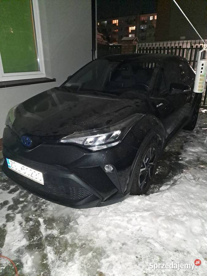 Toyota C-HR 1.8 Hybrid 2021 rok Salon Pl Darłowo