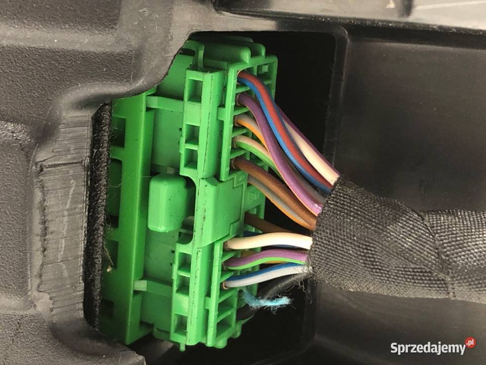 RADIO VOLVO V40 ODTWARZACZ MULTIMEDIA STEREO