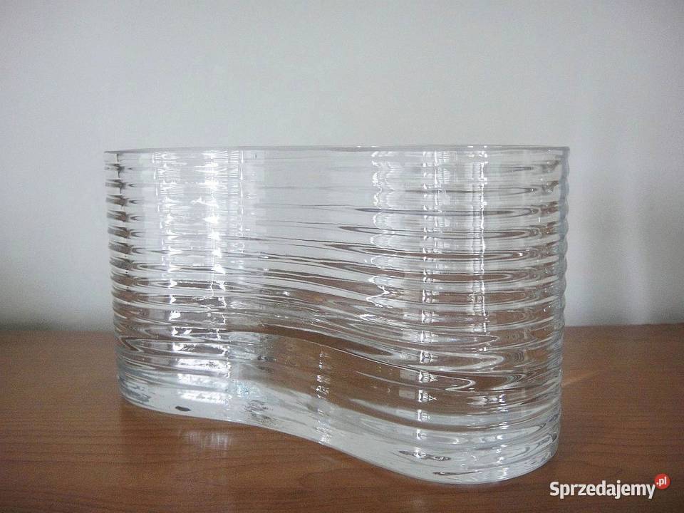 Elegancki prążkowany wazon ze szkła Antyki, Sztuka, Kolekcje Kielce