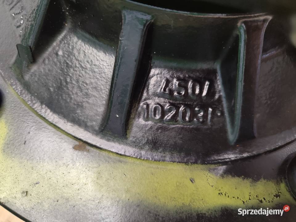 Zwolnica 45010203P Piasta Półoś Zwrotnica JCB sprzedam
