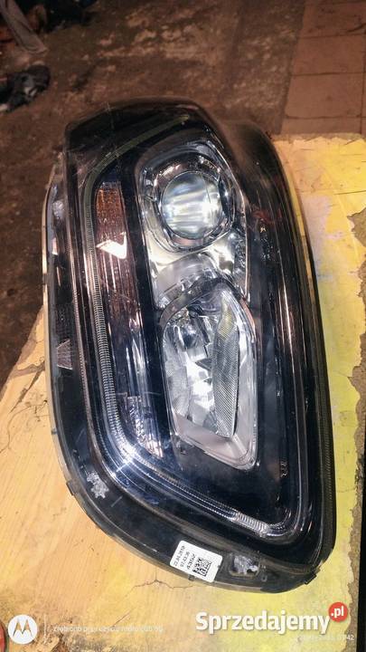 Reflektor lampa prawy przód Ford Transit custom osobowe Lubin