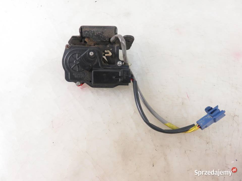 ZAMEK KLAPY TOYOTA AVENSIS T25 II Kombi osobowe