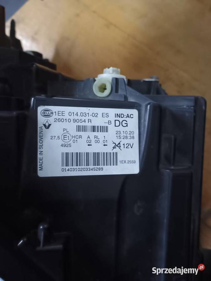 Lampa full LED renault trafic 2020r okazyjna dostawcze Starachowice