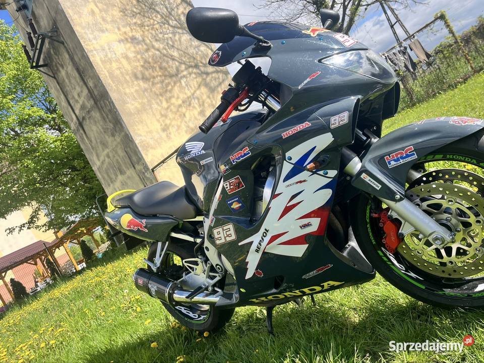 Honda cbr 600 f4 Rok produkcji 1999 mazowieckie Stare Lubiejewo sprzedam