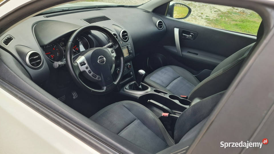 Nissan Qashqai 16 iWay NAVI Climatronic Panorama lakier metallic Chmielnik