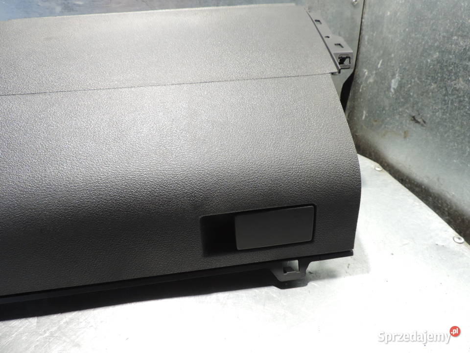 VW TOURAN 1 I SCHOWEK PASAŻERA Nowy Sącz