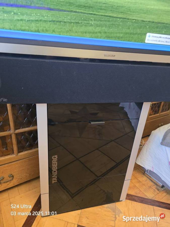 Tv Tandberg plus stojak plus laptop Warszawa