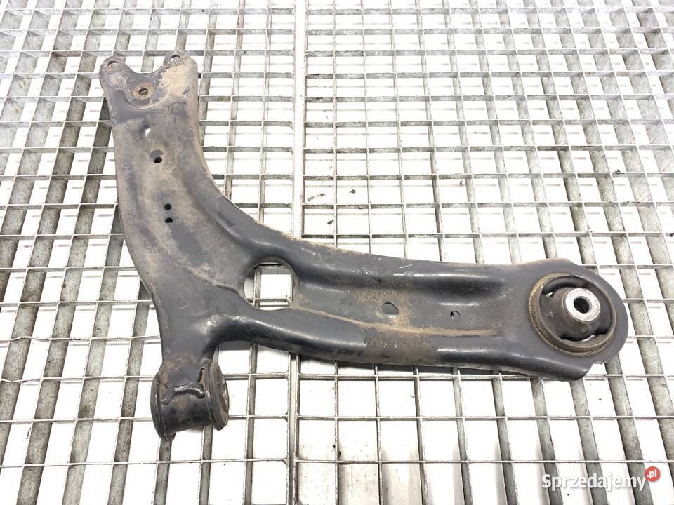 WAHACZ PRAWY PRZÓD VW PASSAT B8 SedanLimuzyna