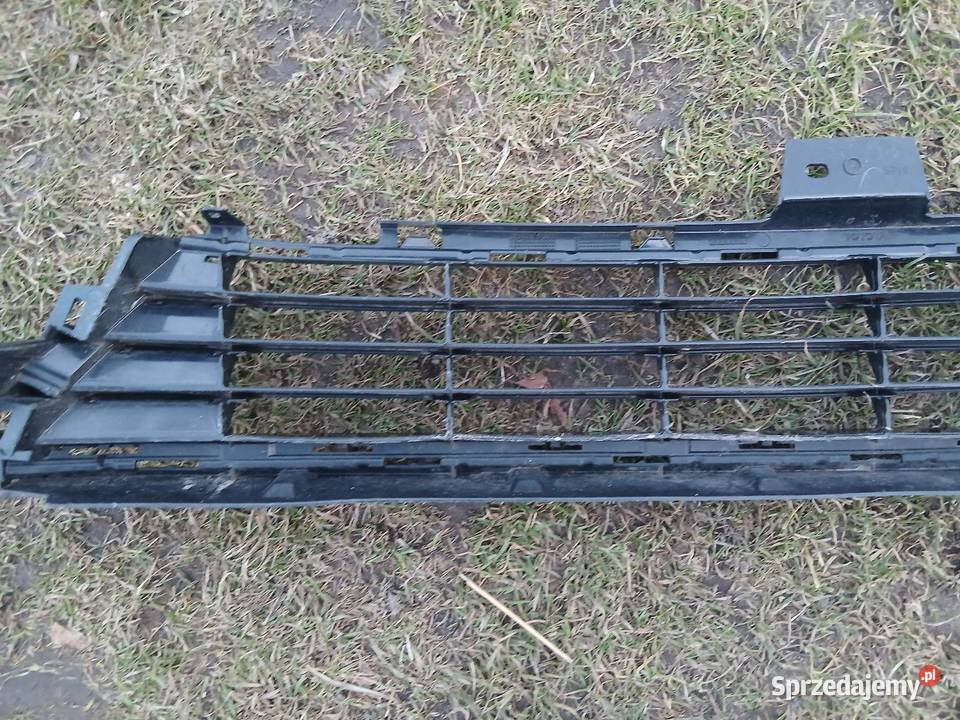 Kratka dolna zderzaka Toyota Auris 5311202680 Zderzaki Bolesławiec sprzedam