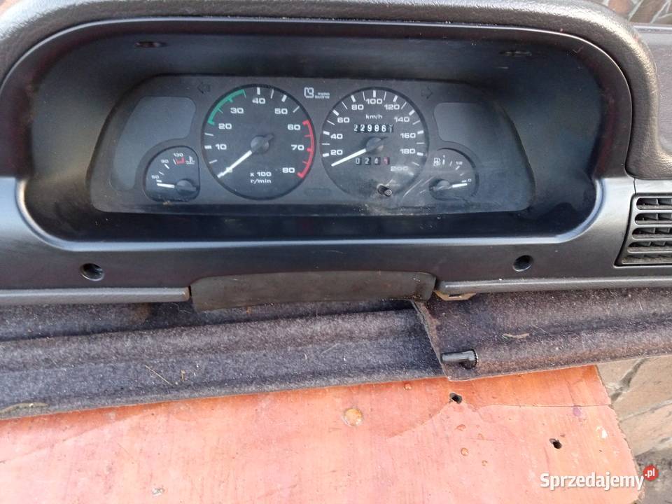 Polonez Caro Atu Kombi Truck deska rozdzielcza deski rozdzielcze, konsole Motoryzacja Stalowa Wola