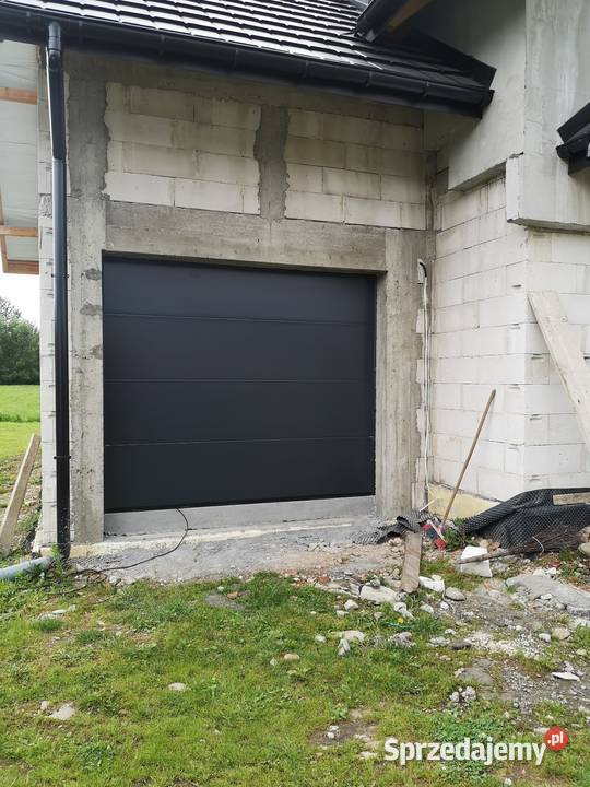 Brama na PILOTA 2750x2125 ANTRACYT segmentowa Wieliczka