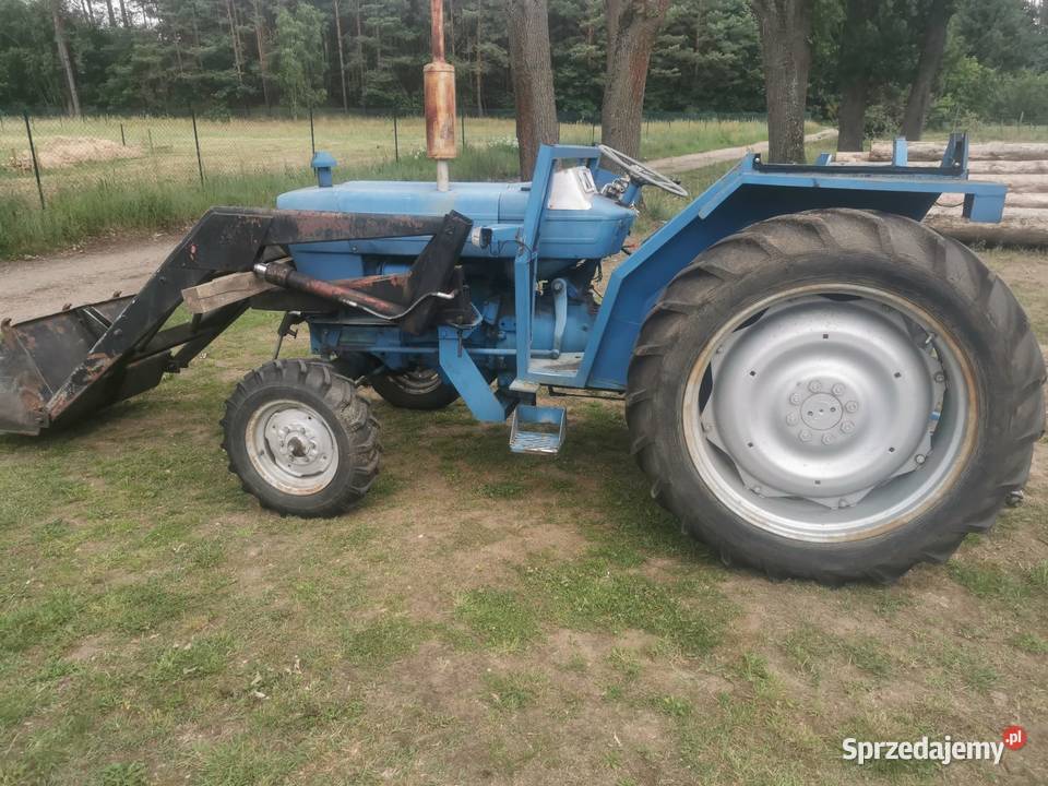 Ford 4000 z turem Ośno Lubuskie sprzedam