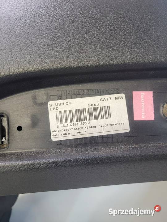 DESKA KOKPIT KONSOLA AUDI A6 C6 4F1857041R osobowe Deski rozdzielcze, konsole Przystajń