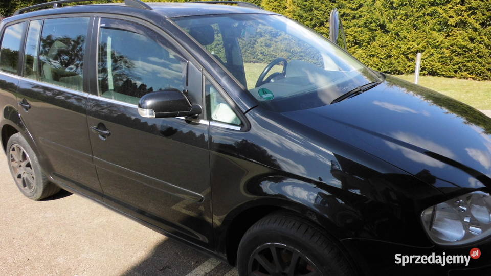 VW Touran 16 FSI czarny metalik LC9Z WSZYSTKIE Rok produkcji 2006 Kościerzyna