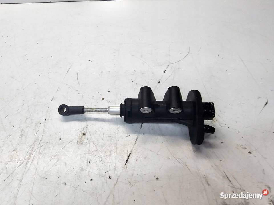 POMPKA SPRZĘGŁA AUDI A6 C6 4F0721401B Przystajń