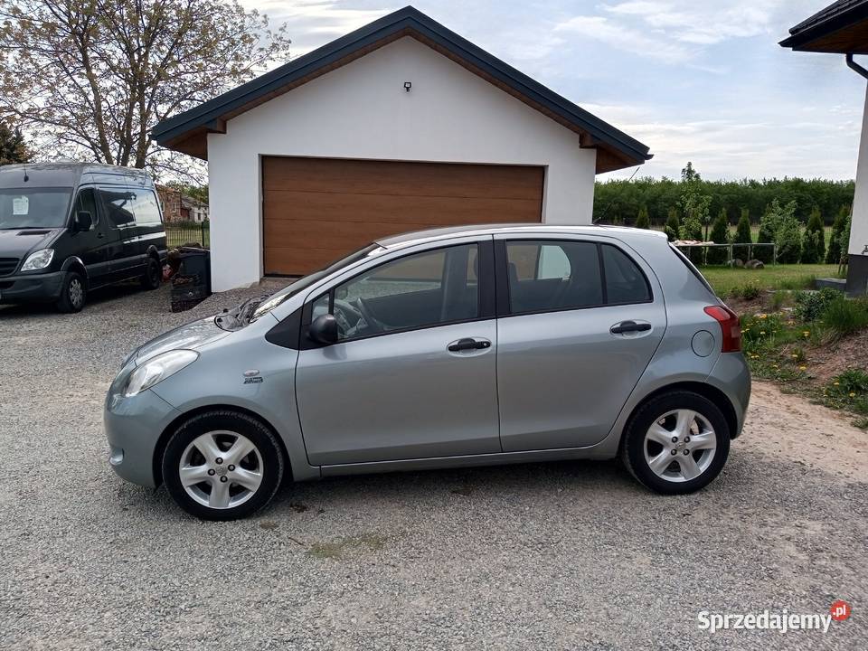 Toyota Yaris 13 Benzyna 87 Zamość sprzedam