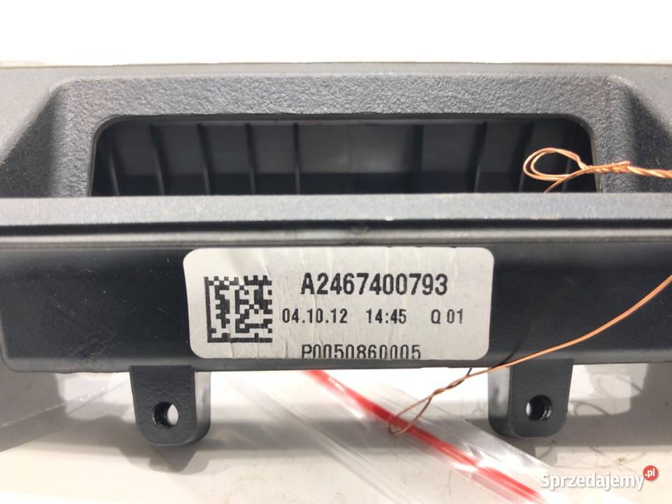 LISTWA KLAPY TYŁ MERCEDES W246 Minivan 1118