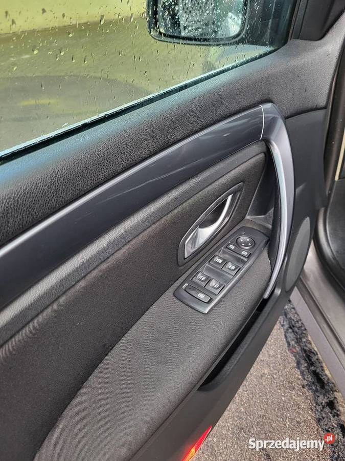 Renault Laguna III 2011r 140 benzyna 145218 Józefów