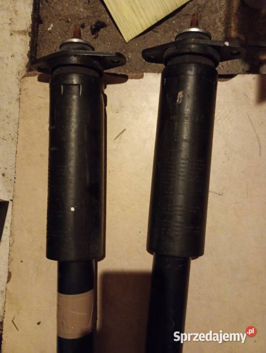 Sprzedam amortyzatory tył Chrysler 300C warmińsko-mazurskie Nidzica