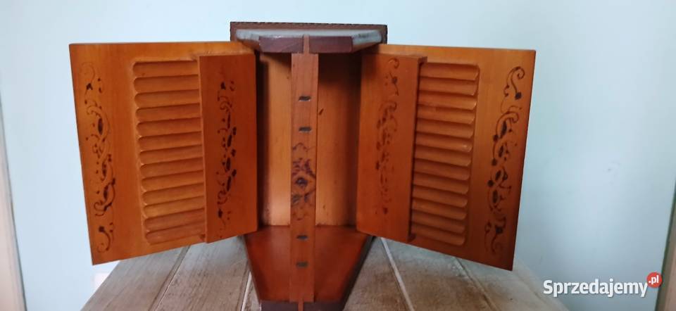 Stary Humidor z lat 30 tych Antyki, Sztuka, Kolekcje Kraków sprzedam