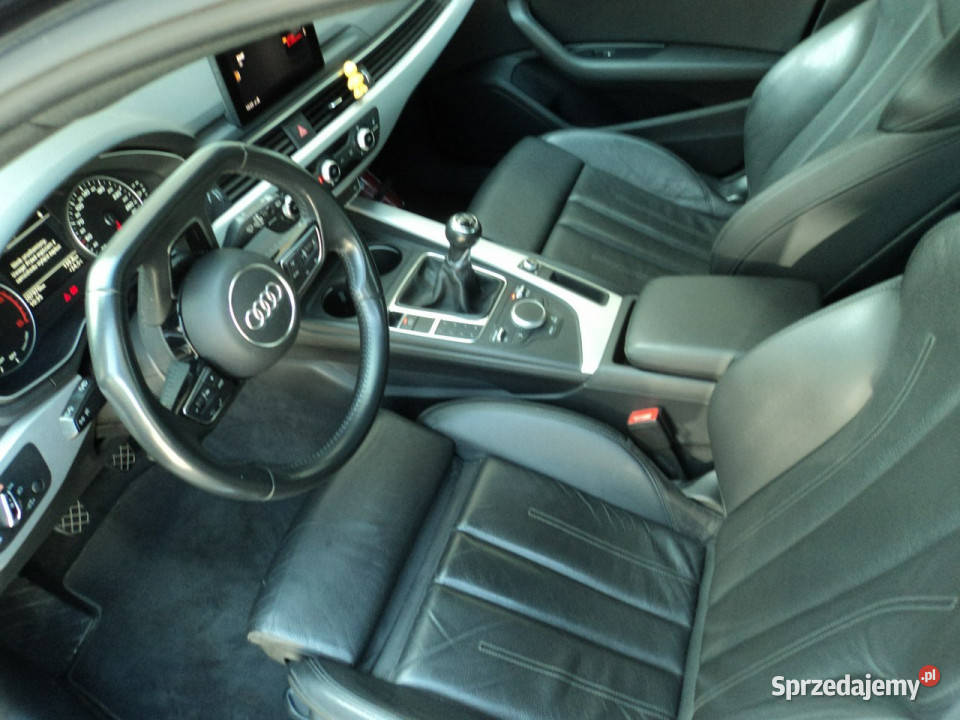 Audi A4 sprzedam ładne AUDI a4 AVANT B9 2015 nieuszkodzony Lublin