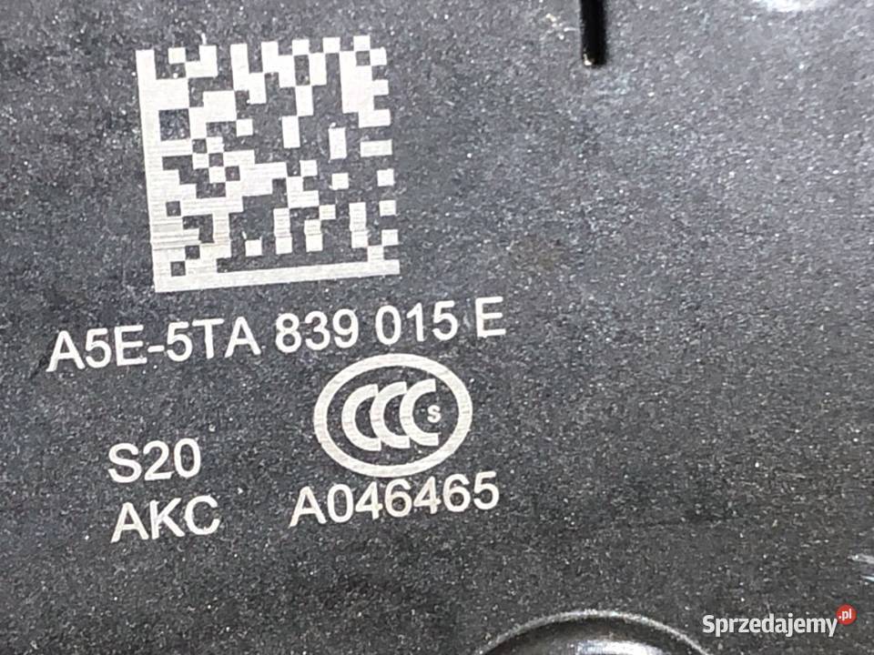 ZAMEK DRZWI LEWY TYŁ SKODA KAROQ Hatchback osobowe