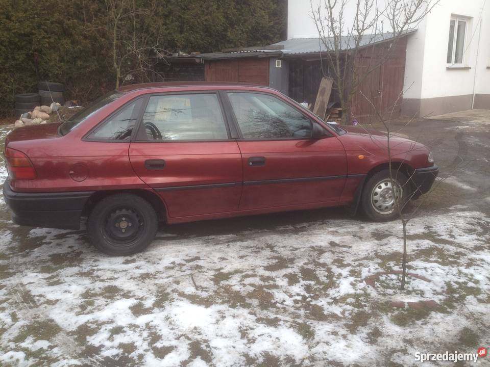 Okazja Opel Astra F 14 z 1997 rSedanSalon Polska Marki