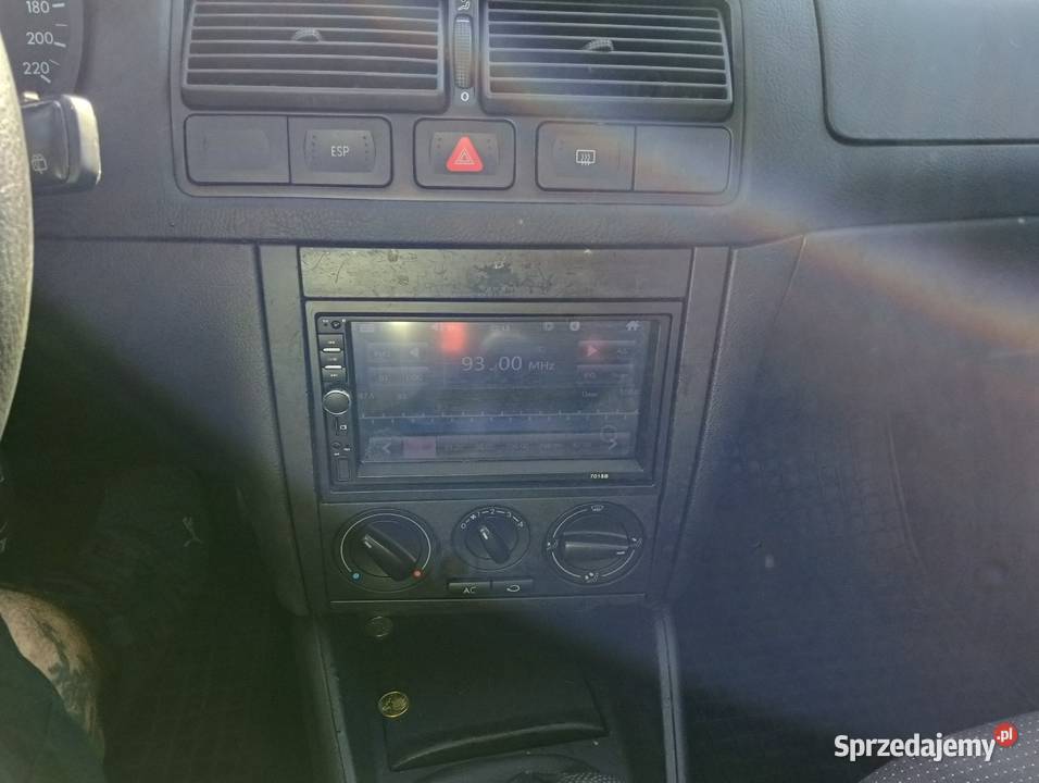 Volkswagen Golf 4 14 benzyna