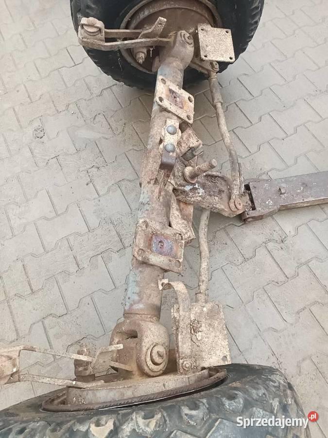 Oś skrętna z rozrzutnika nieuszkodzony Ciszyca Przewozowa
