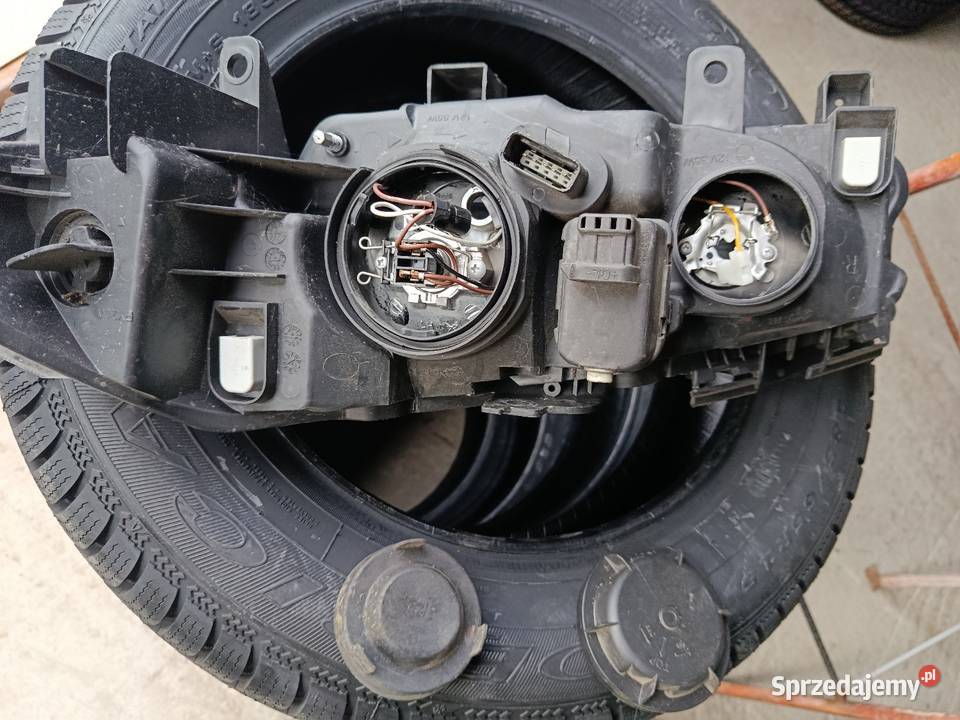 Lampy przód Renault Megane 2 Matczyn