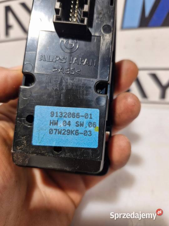 BMW E87 PRZEŁĄCZNIK PANEL SZYB 9132066 sprzedam