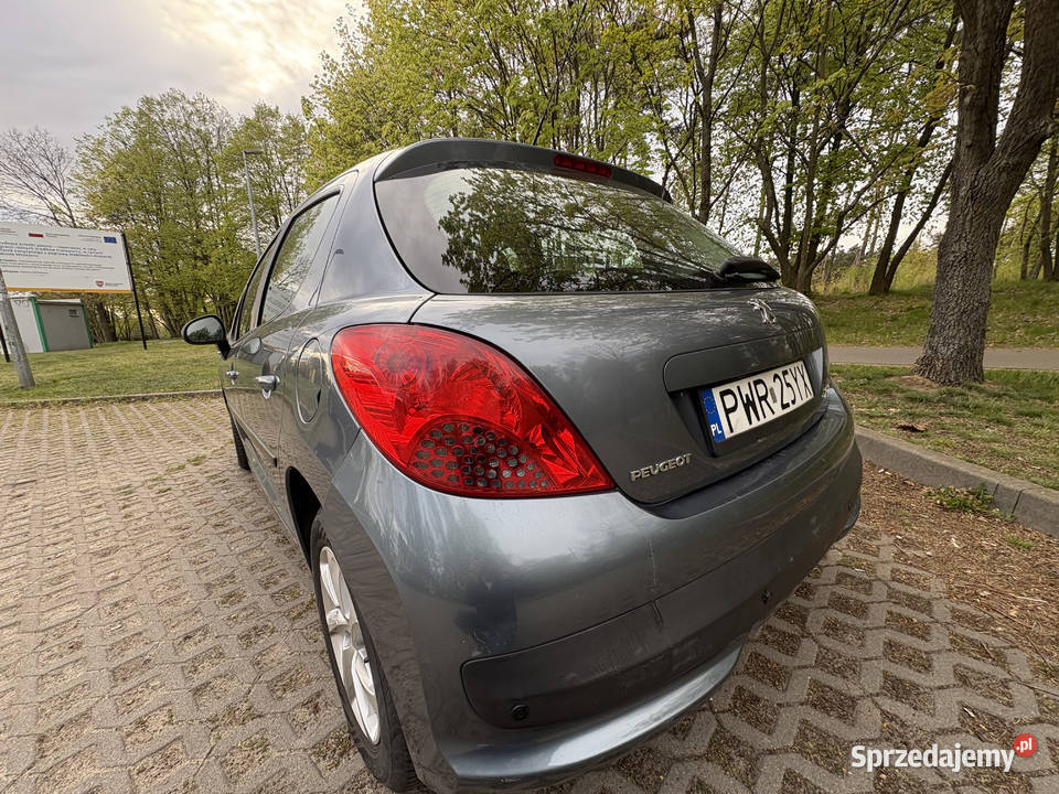 Peugeot 207 bezywpadkowy 2008 14 PB LPG ZADBANY Samochody osobowe Września