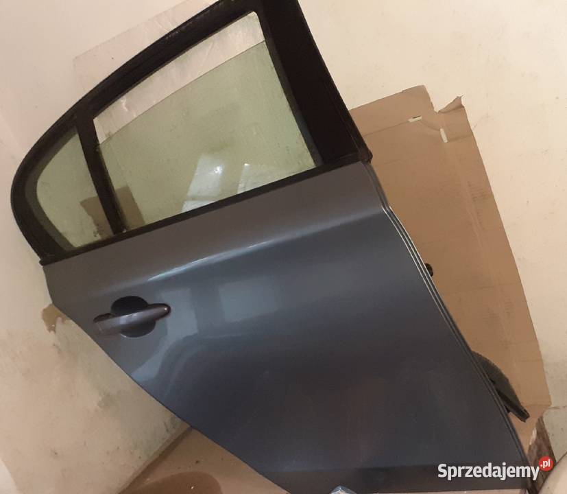 BMW e87 drzwi kompletne prawe tylne quarzblau części blacharskie