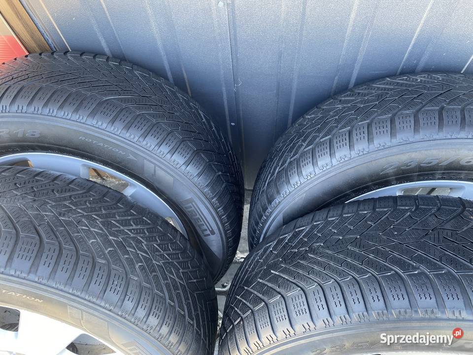 Koła Audi Q7 23560 R18 Opony 2020r Pirelli