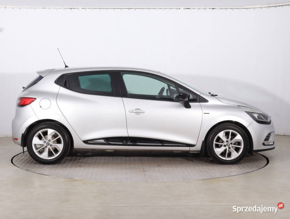 Renault Clio 09 TCe Piaseczno