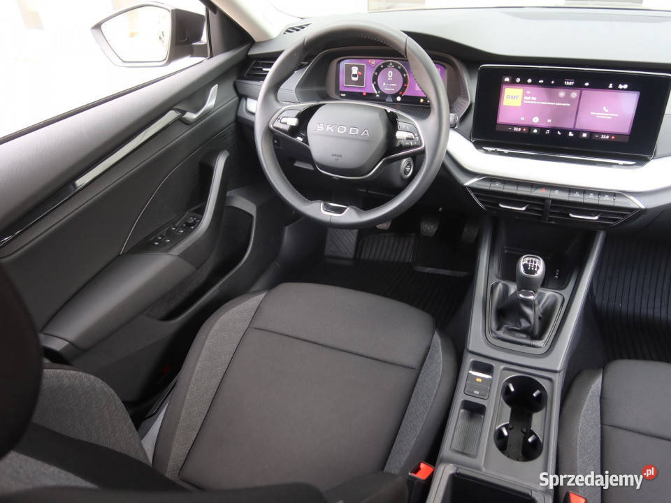 Skoda Octavia 15 TSI czarny Katowice