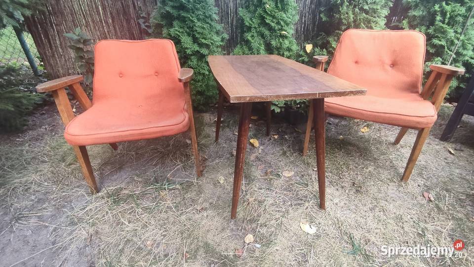 Zestaw PRL stolik patyczak plus dwa fotele sprzedam