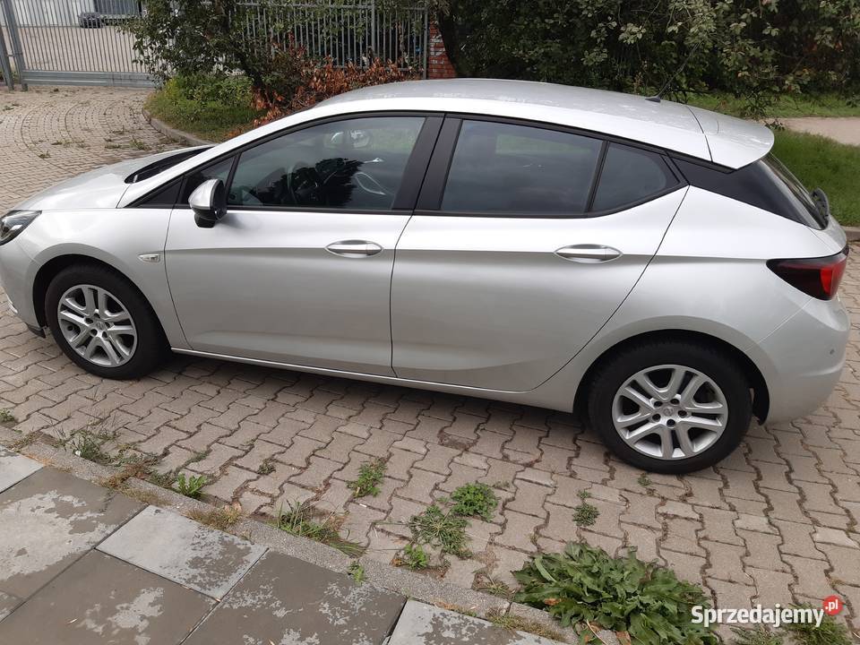 Opel Astra 14T 125 Enjoy 2020 1 rejestracja światła LED Warszawa