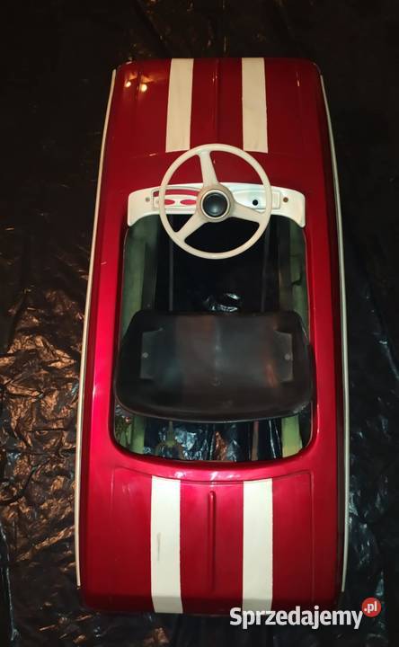 Moskwicz na pedały czerwony Auto metalowe Retro 3 lata+ lubelskie