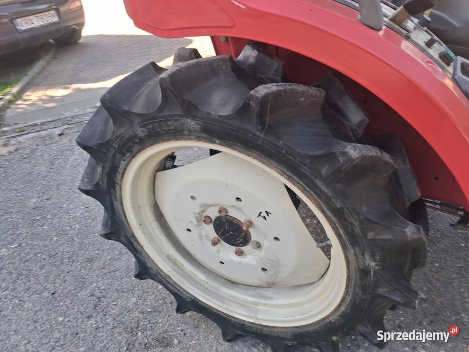 Mitsubishi Mtz21 4x4 Konary