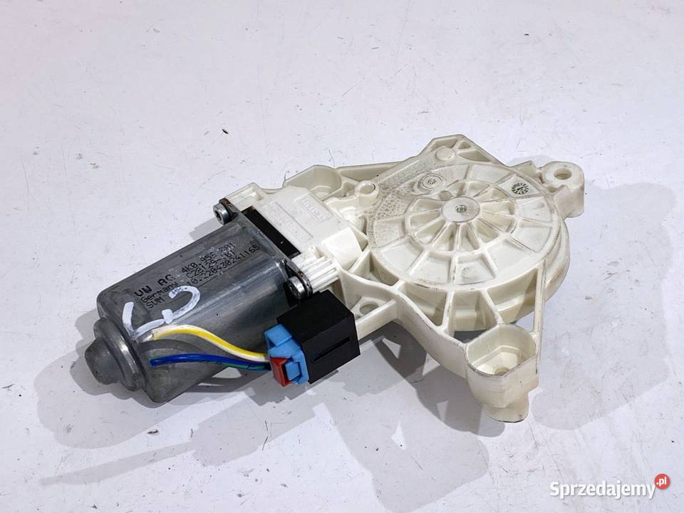 SILNIK PODNOSZENIA SZYBY LEWY PRZÓD AUDI A6 C8