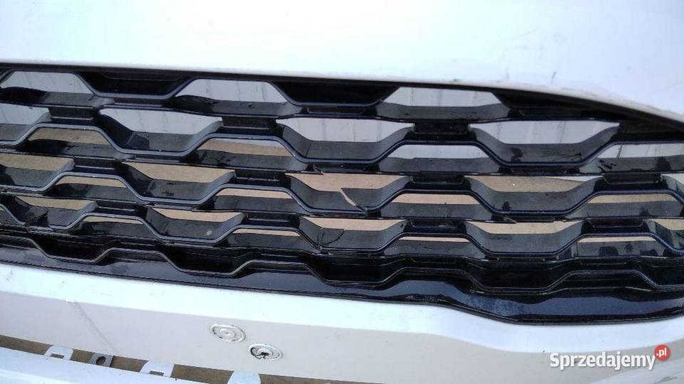 FORD FIESTA MK8 ST LINE ZDERZAK PRZÓD