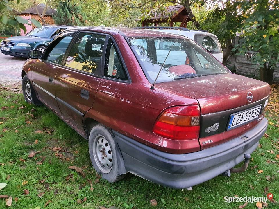 Opel Astra F 14 8V 82 LPG hak 305000km Opel Krasnobród