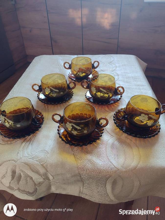 Bulionowki Piękne Szkło Miodowe podkarpackie Krosno