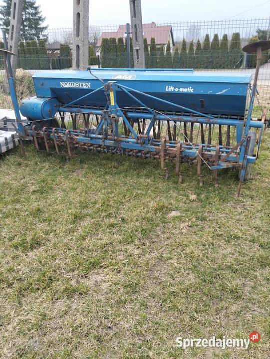 Siewnik 28 m Siewniki Ryki