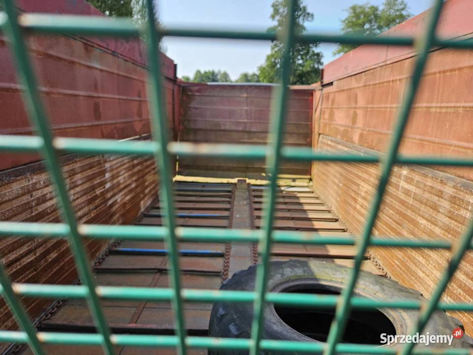 Przyczepa obiętościowa Fortschrittwywrot