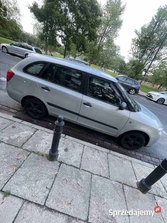 Skoda Fabia Kombi 12 PbLPG Fabia Łowicz