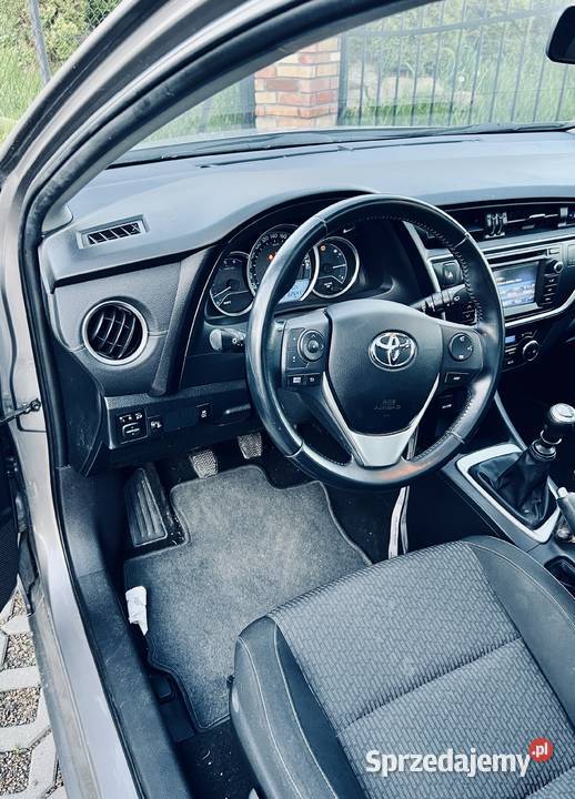 Toyota Auris 14 D4d niski przebieg szklany dach 1364cm3 Rzeszów
