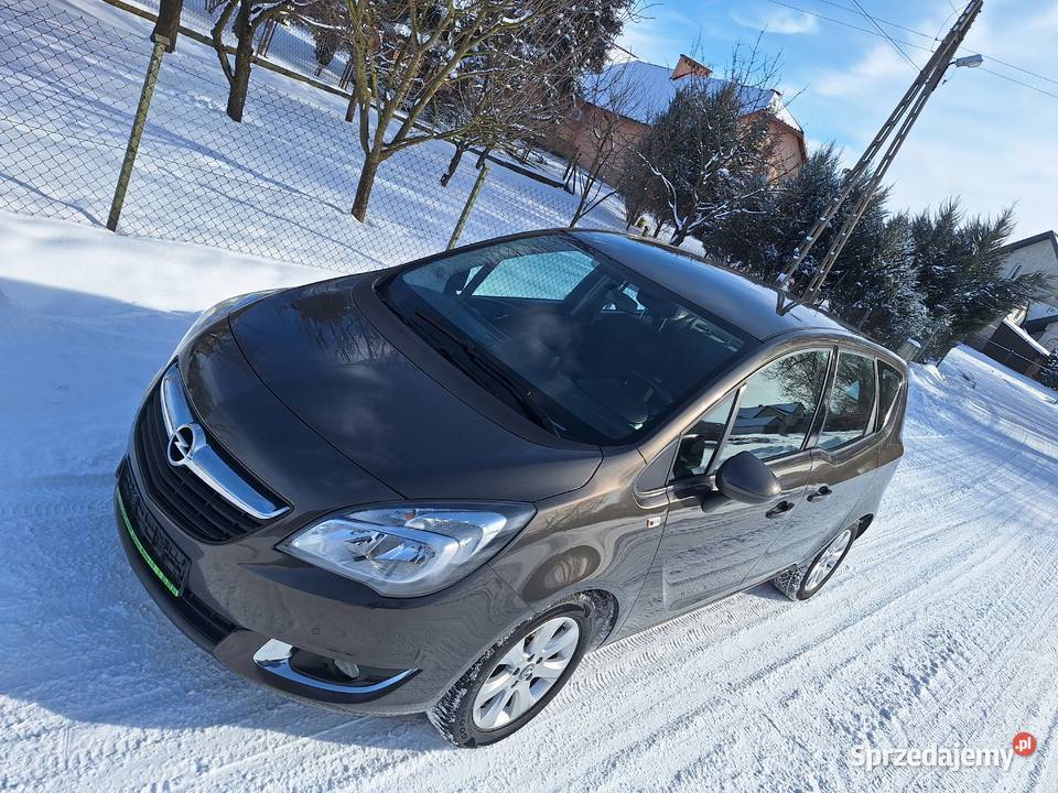 SPROWADZONYKAMERA COFANIAOPONY 4SEZONŁAŃCUCH Zamość