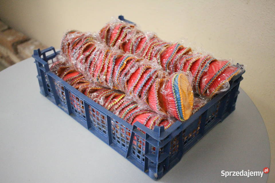 Foremki papierowe do muffinek babeczek 1300 Pszczyna sprzedam